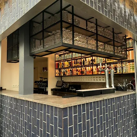 Otel Alenti