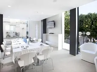Ξενοδοχείο Alenti Σίτζες