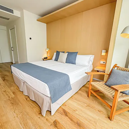 Alenti 4* Σίτζες
