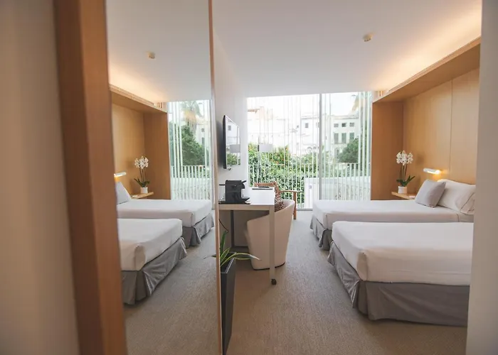 Готель Alenti 4*